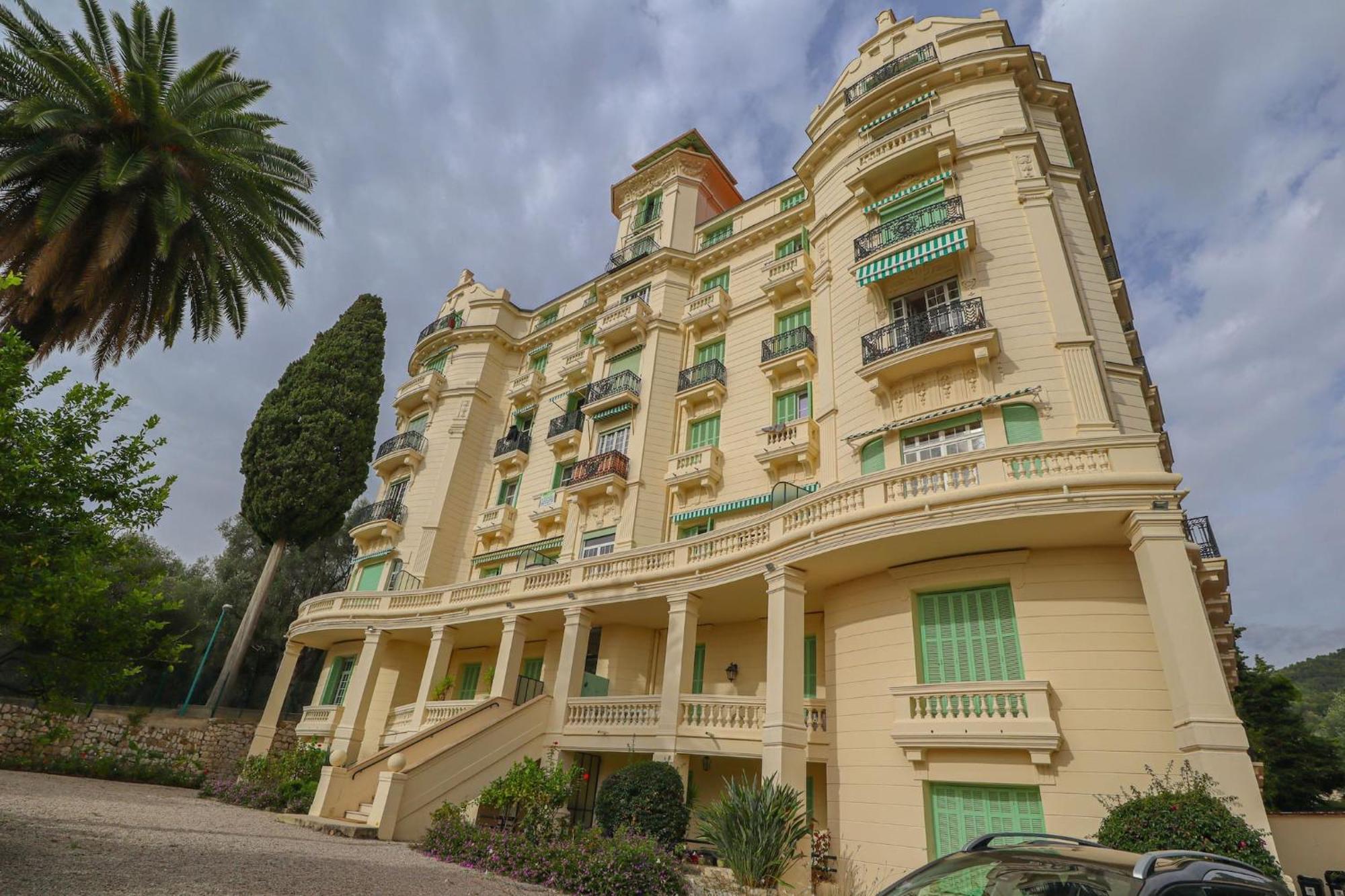 "Le Garavan Palace" Idyllique, Proche Gare Et Plage Menton Exterior foto