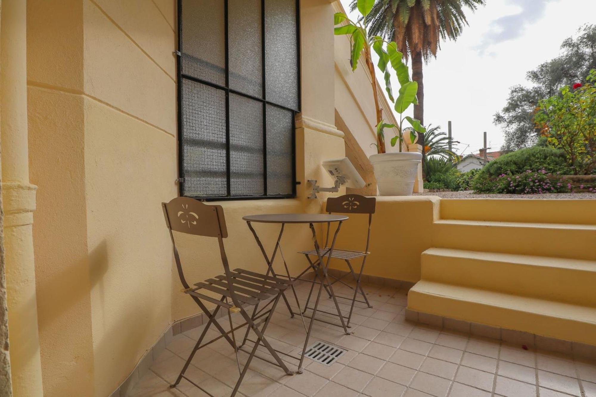 "Le Garavan Palace" Idyllique, Proche Gare Et Plage Menton Exterior foto